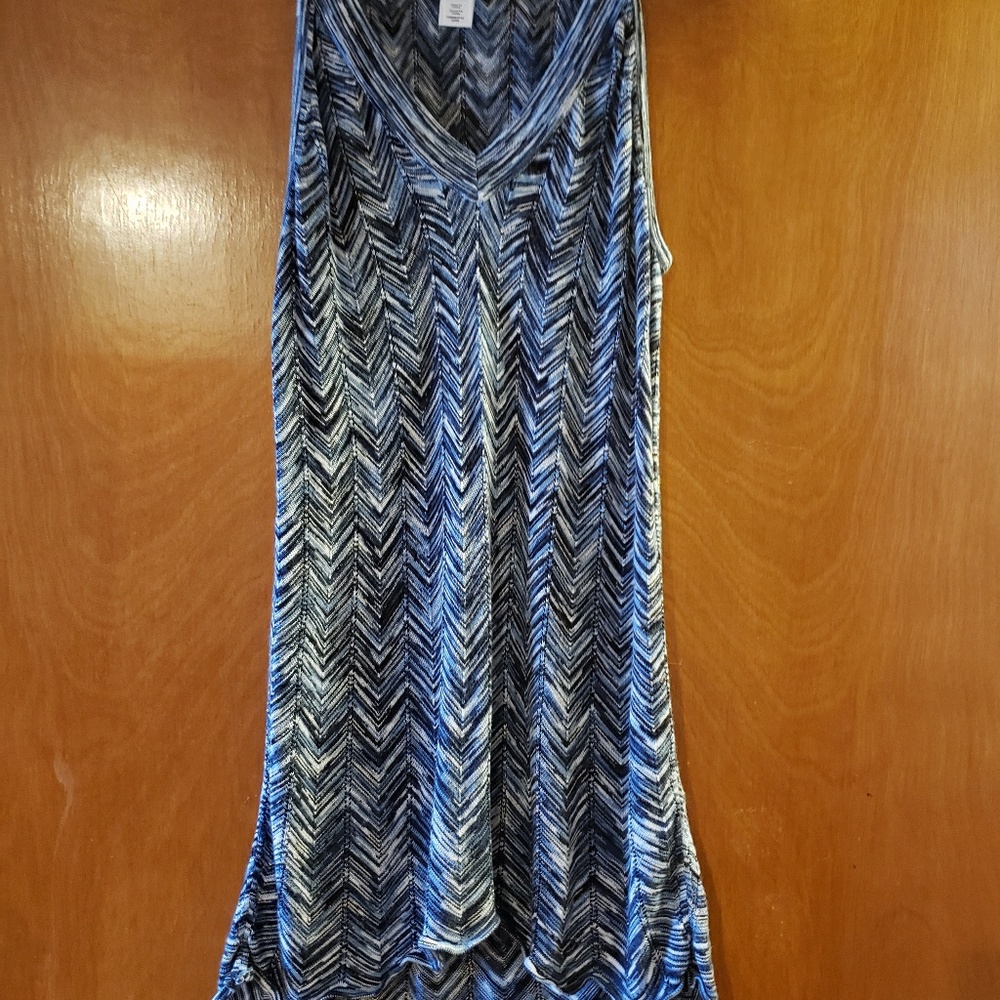 White House Black Market navy blue long tank